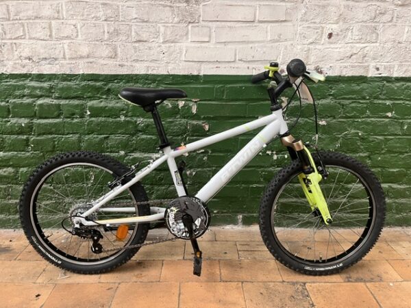 2605039 BTWIN Racing 500 20&prime;