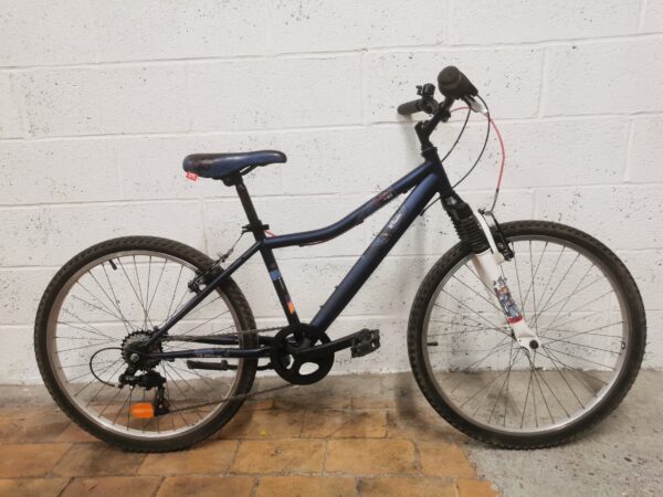 2609083 BTWIN Street 100 24&Prime;